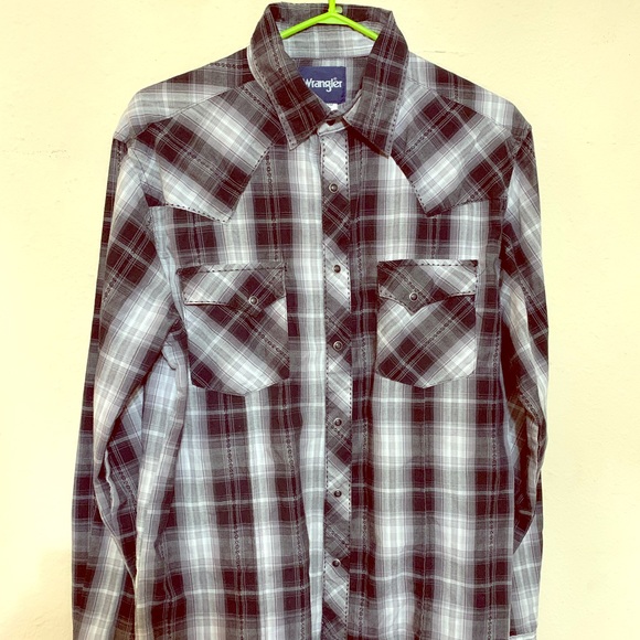 Wrangler Other - Wrangler Button Up Long sleeve